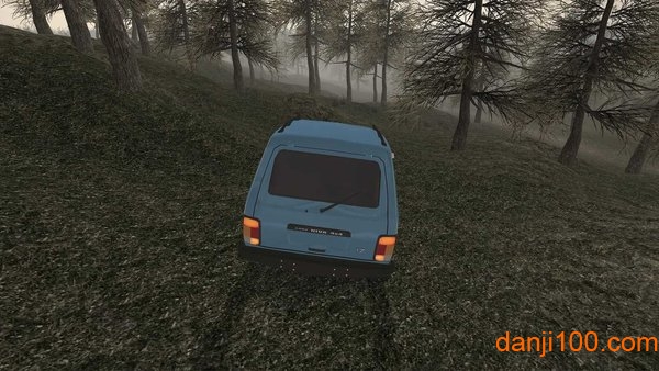 森林驾车手机版(Forest Roads Niva)v1.12.70 安卓版 1