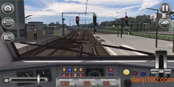 ŷгʻģϷ(Train Driving Free euro train driving simulator) v1.0 ׿ 0